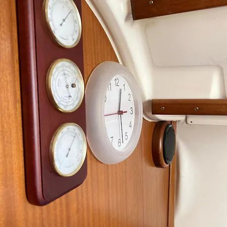 船上ホテル Alquiler De Barco Velero *